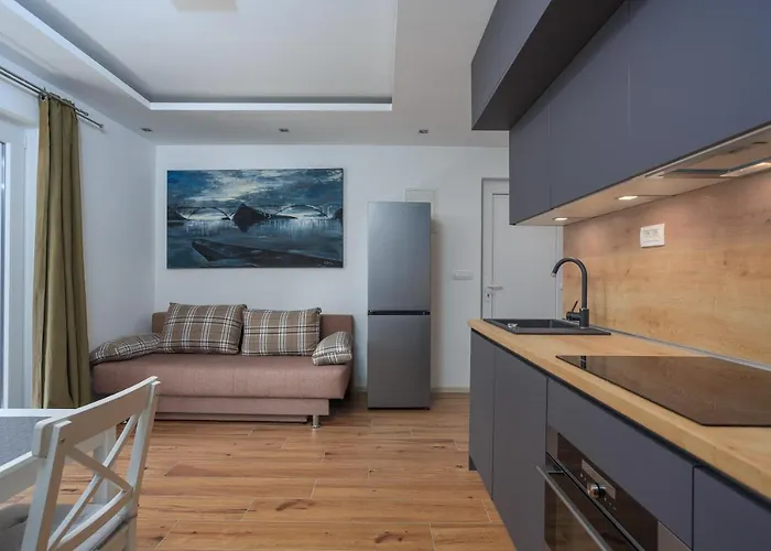 Small Village Apartmán *