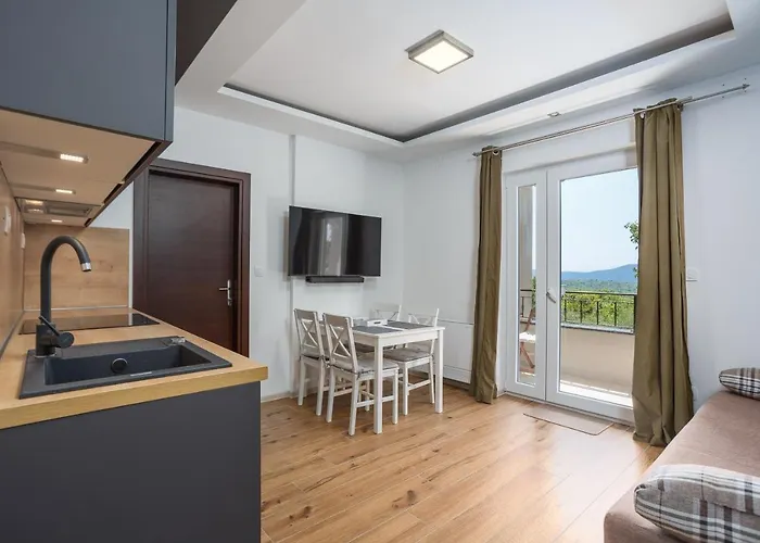 Small Village Apartmán