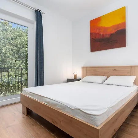 Small Village * Brusici